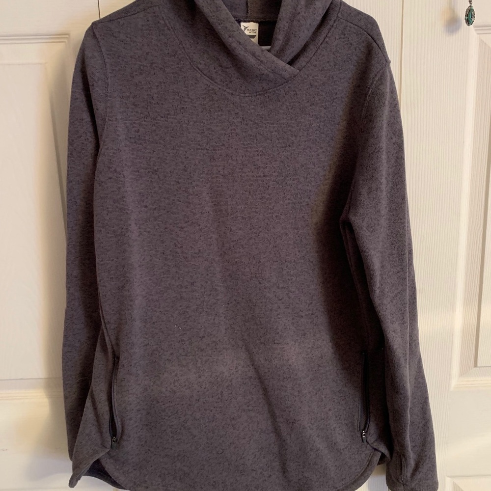 Old navy active sweatshirt